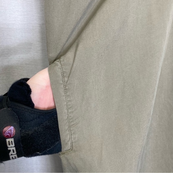 Thread & Supply T-Shirt Dress green pockets has a couple of spots see pics M - Picture 6 of 11